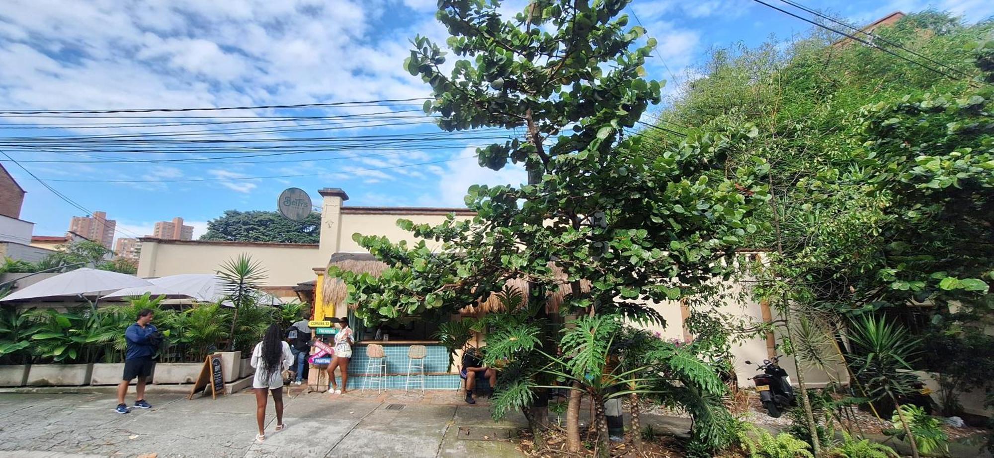 Yolo Hostel Medellín Eksteriør bilde